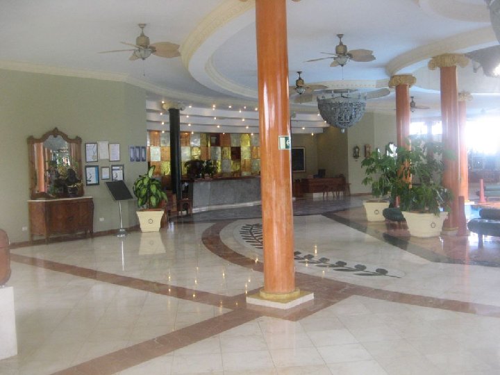 le lobby