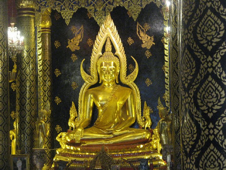 Wat Maha Tat