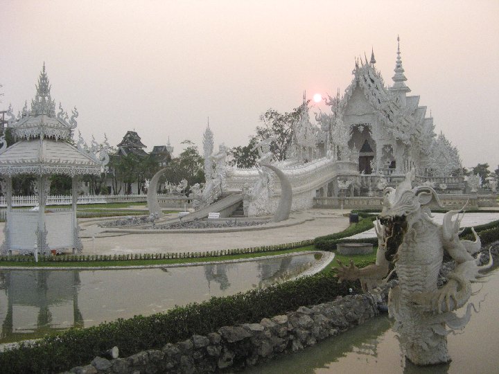 Le temple blanc : Wat Rong Khun